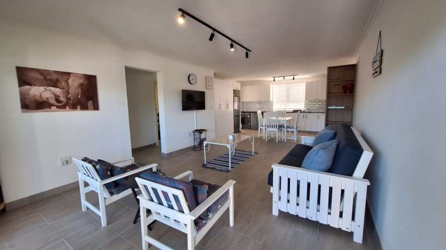 2 Bedroom Property for Sale in Stilbaai Wes Western Cape